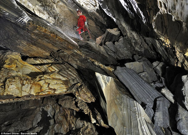 Picture 5 of The 'alien' world is underground