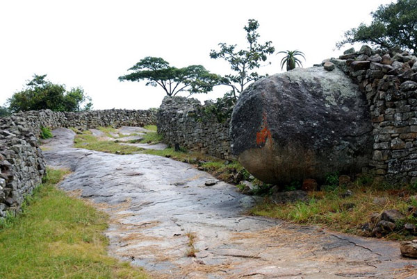 Picture 9 of The amazing mystery of the Great Zimbabwe stone kingdom