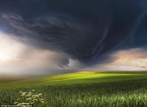 Picture 9 of The anger of Earth's mother