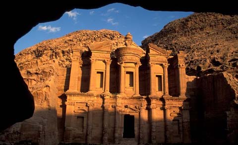Picture 10 of The appearance of 7 new and old wonders of the world