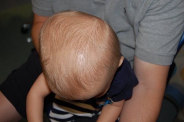 Picture 4 of The baby who is close to it sooner or later is worrying