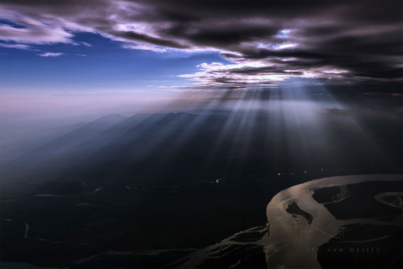 Picture 10 of The beautiful and incredibly magical moments of the sky