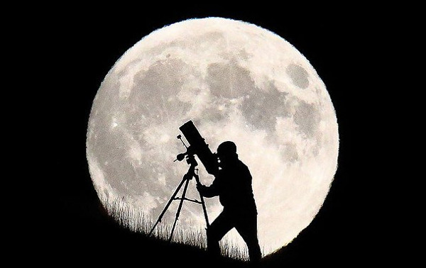 Picture 7 of The beautiful 'super moon' around the world