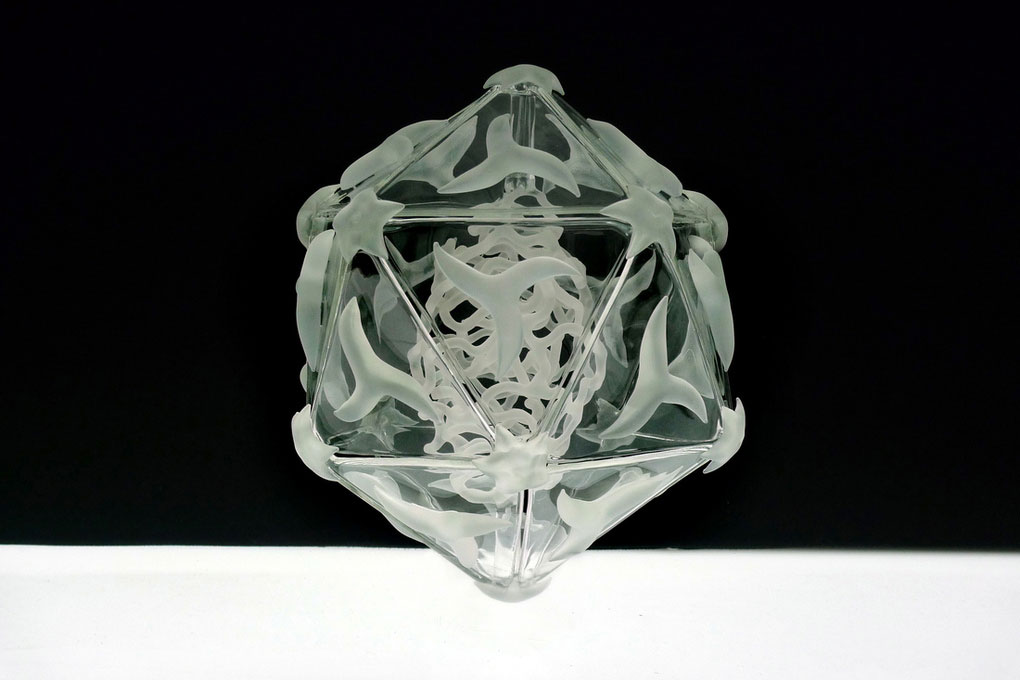 Picture 1 of The beauty of virus through glass sculpture model