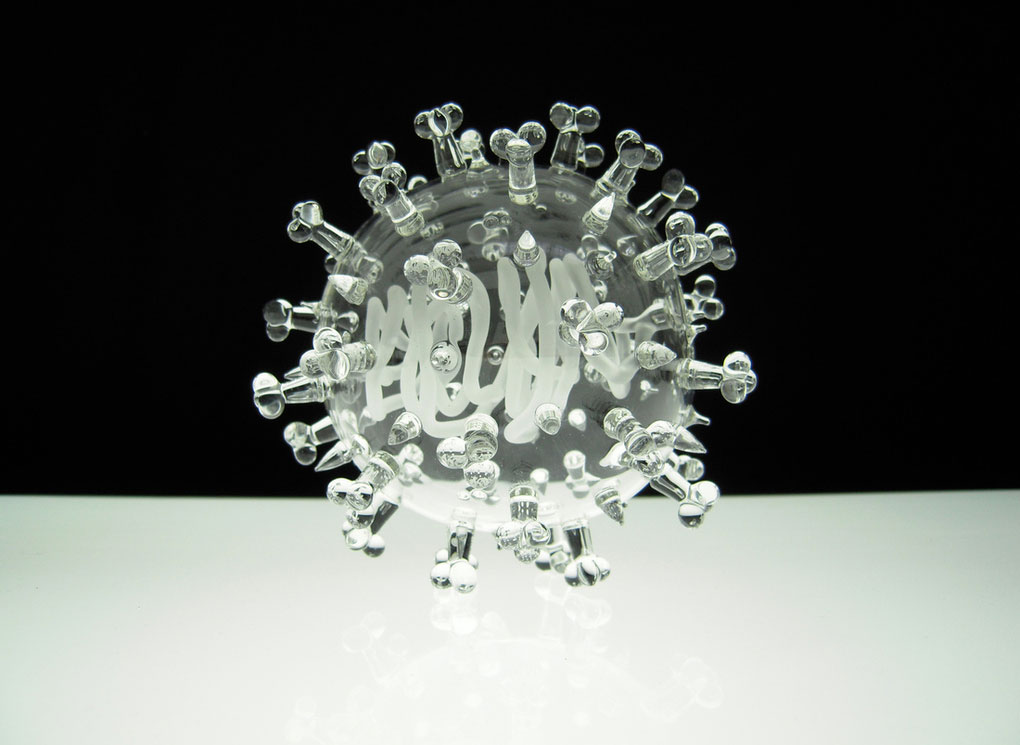 Picture 10 of The beauty of virus through glass sculpture model