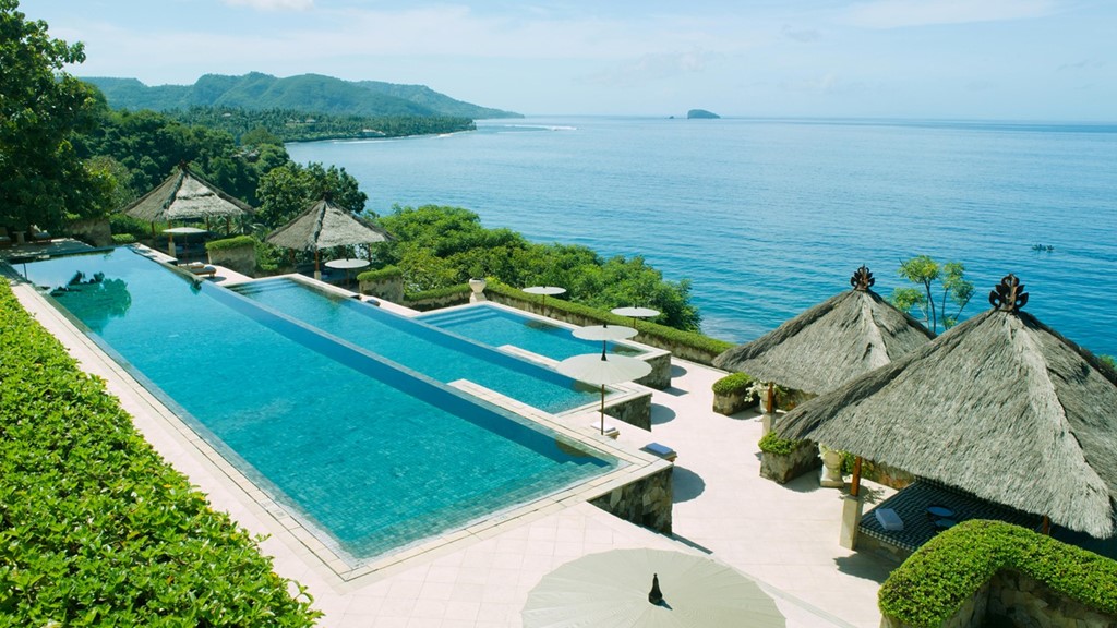Picture 16 of The best infinity pool in the world
