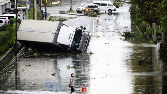 Picture 7 of The biggest super typhoon Jebi in the past 25 years devastated Japan