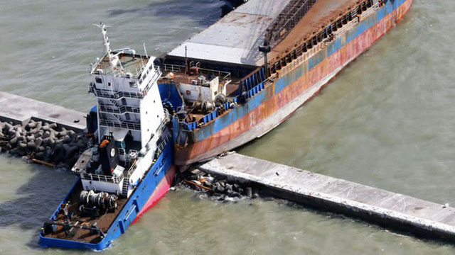 Picture 8 of The biggest super typhoon Jebi in the past 25 years devastated Japan