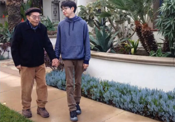 Picture 1 of The boy is 15 years old and invented Alzheimer's