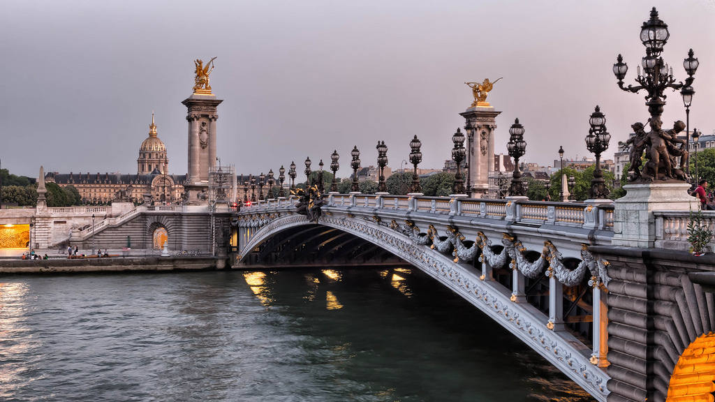 Picture 13 of The bridges have impressive architecture