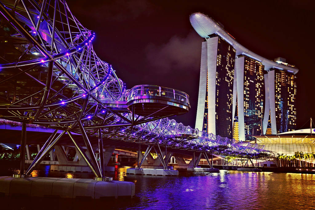 Picture 8 of The bridges have impressive architecture