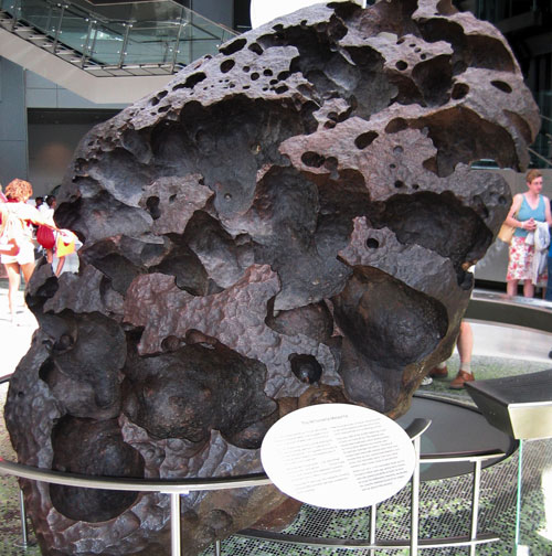 Picture 2 of The cause of the Scheila meteorite explosion