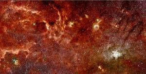 Picture 1 of The central image of the galaxy through the Hubble lens