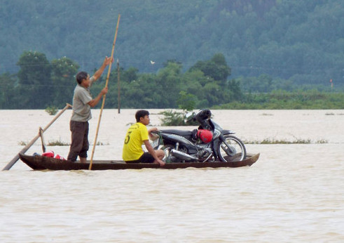 Picture 1 of The Central Region flooded quickly, 5 people died