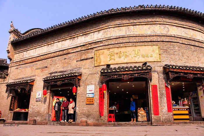 Picture 6 of The charming beauty of the Phoenix town