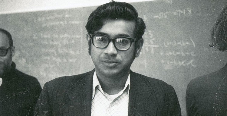 Picture 4 of The child genius makes adults admire
