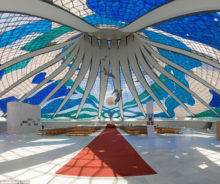 Picture 20 of The churches have strange structures in the world