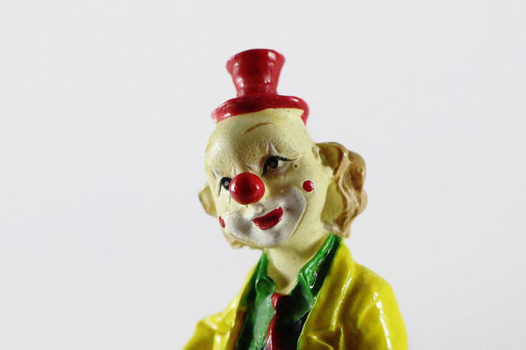 Picture 2 of The clown laughed but why scared many people?