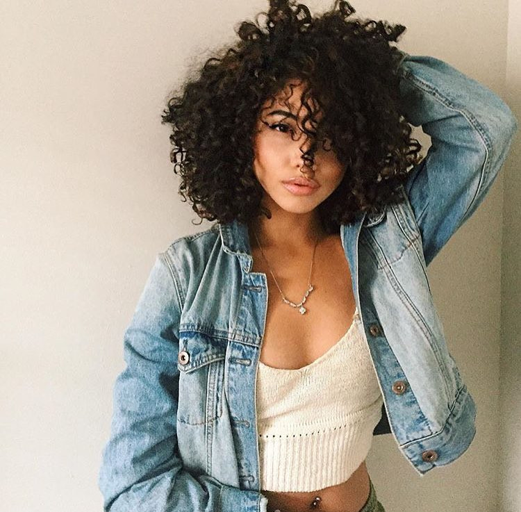 Picture 4 of The concept of women possessing naturally curly hair is very difficult, is this true?