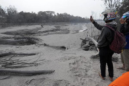 Picture 6 of The danger of Indonesian volcano