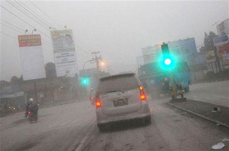 Picture 9 of The danger of Indonesian volcano