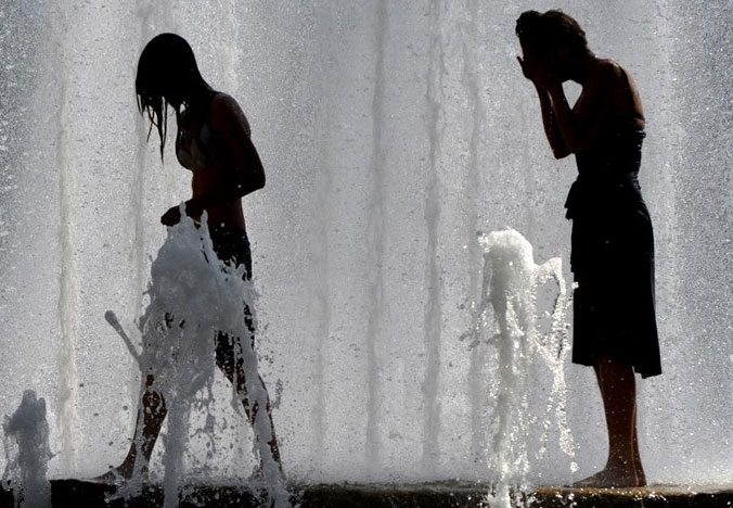 Picture 2 of The decoding causes the record heat in Europe