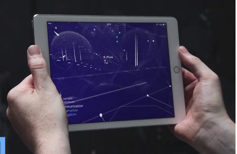 Picture 1 of The device helps people see Wifi waves with the naked eye