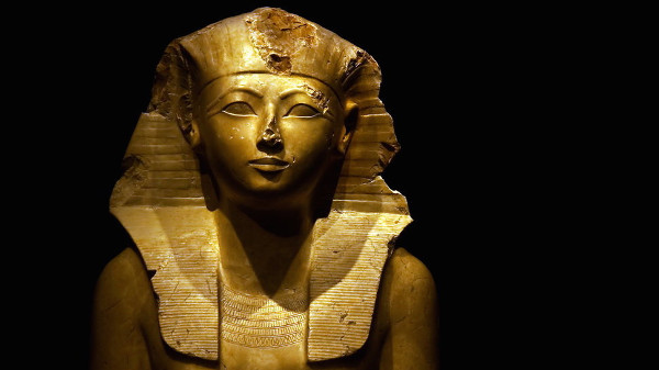 Picture 1 of The discovery of the temple of the Egyptian queen was rejected