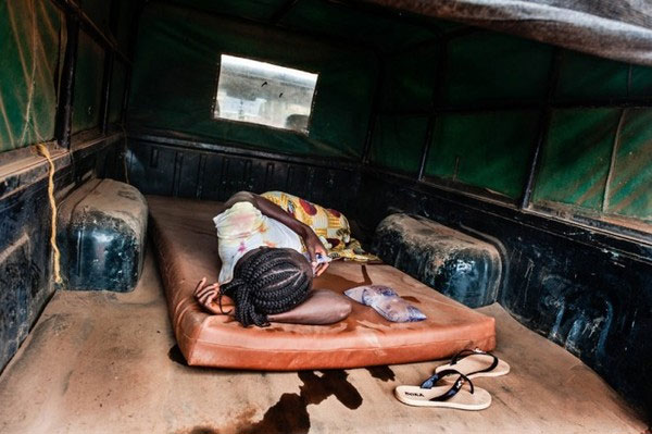 Picture 4 of The Ebola virus journey destroys the human body in an obsessive image