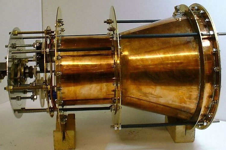 Picture 2 of The EM Drive engine test, which can lead humans to other galaxies
