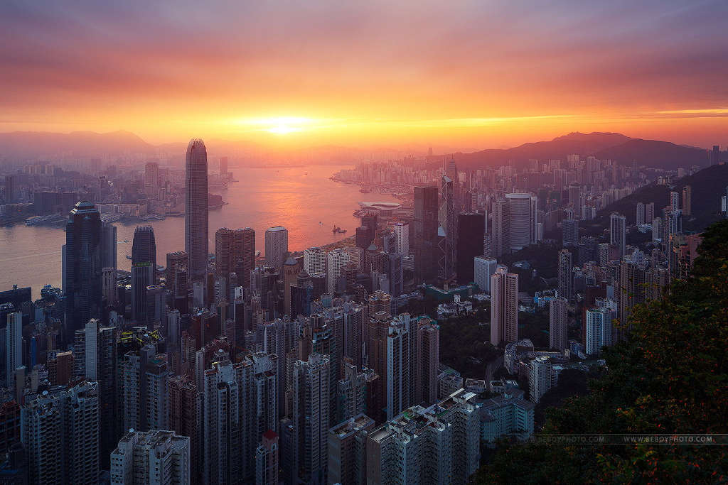 Picture 19 of The enchanting sunrise moments make you