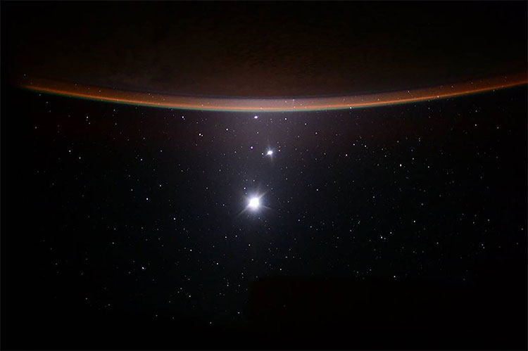 Picture 16 of The endless beauty of Earth in a set of photos taken from the universe