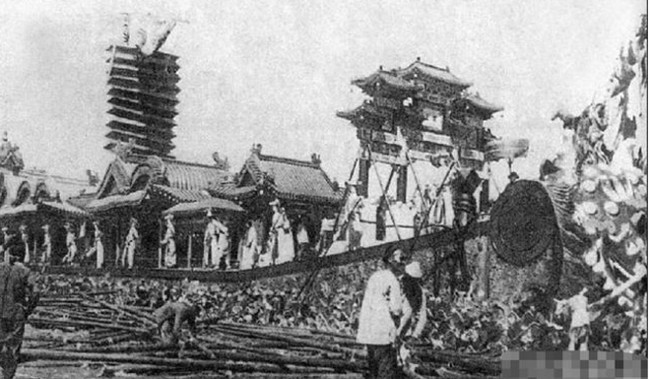 Picture 10 of The extravagant life of Tu Hy Hau Hau: Eat 120 oyster sea oysters every meal, there is a railway to go back and forth in the palace