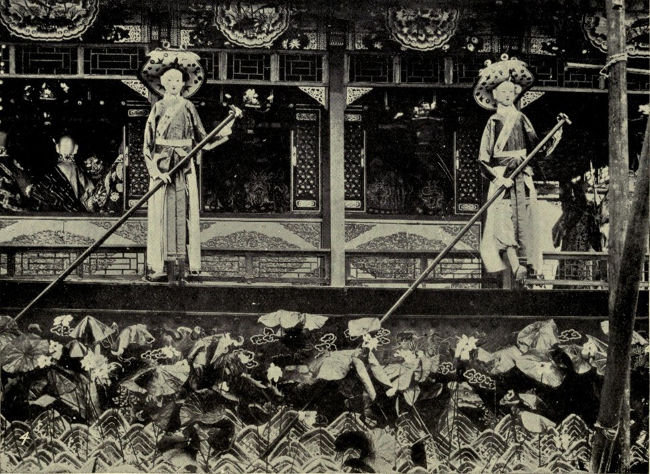 Picture 11 of The extravagant life of Tu Hy Hau Hau: Eat 120 oyster sea oysters every meal, there is a railway to go back and forth in the palace