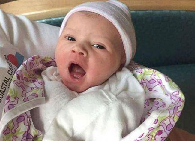 Picture 1 of The family gave birth to a girl after 137 years of having a son