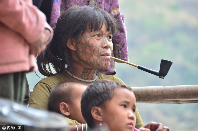 Picture 9 of The female tribe more beautiful face tattoos