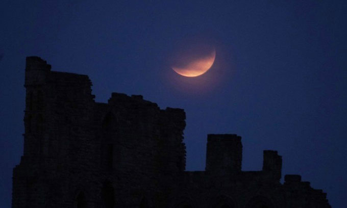 Picture 3 of The final lunar images of the year in the world