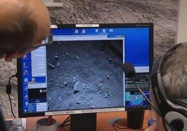 Picture 3 of The first clear comet surface images of mankind