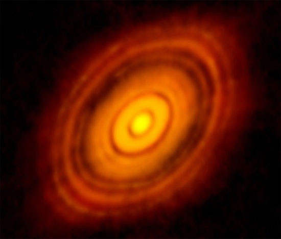 Picture 2 of The first clear picture of planet formation