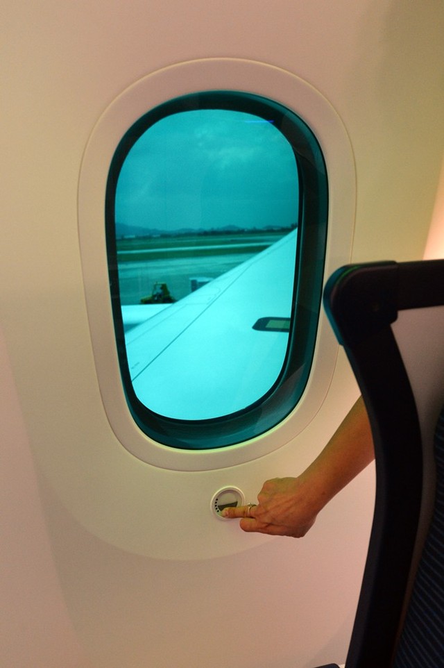 Picture 9 of The first sight of Vietnam Airlines Boeing 787 shipped in the US