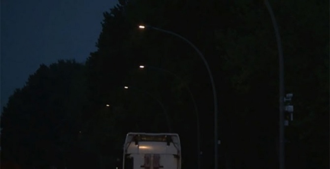 Picture 1 of The first smart road test in Europe