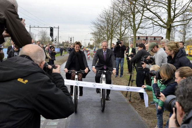 Picture 3 of The first solar path: Ineffective, many fragments, reduced efficiency