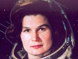 Picture 1 of The first woman to fly into the dream universe to Mars