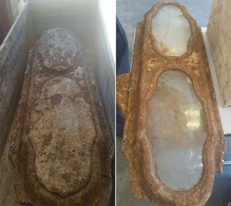 Picture 1 of The girl's body held an intact rose in the coffin for 145 years