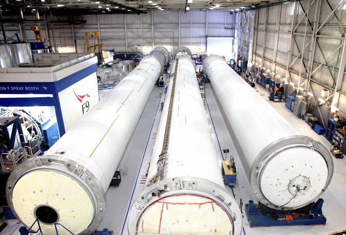 Picture 3 of The greatest landmarks in SpaceX history