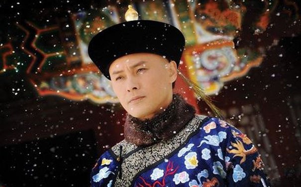 The handsome eunuch was rumored to have his own son with the Queen ...