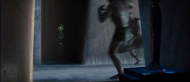 Picture 11 of The hidden details in the Avengers series