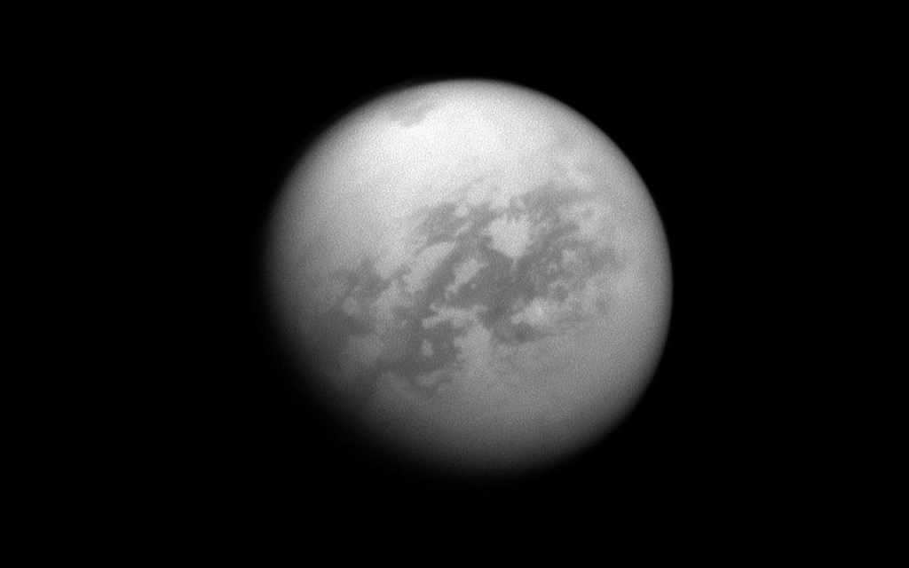 Picture 8 of The hidden surface of Titan satellite's life