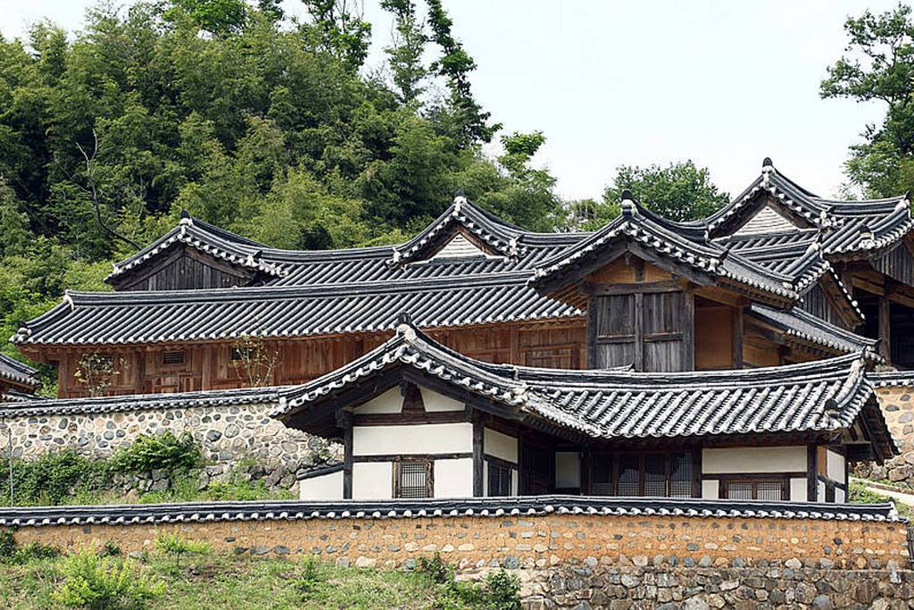 Picture 8 of The historical villages of Korea: Hahoe and Yangdong