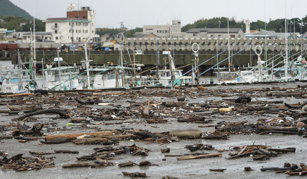 Picture 10 of The horrific image when the super typhoon Hagibis ripped up the house, causing many people to die
